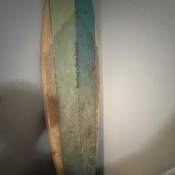 Surfings New Image Vintage Surfboard