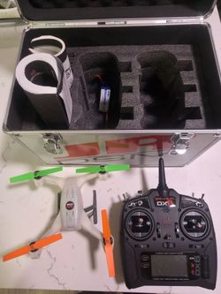 Blade 200 QX Quadcopter with Spektrum DX6 Transmitter