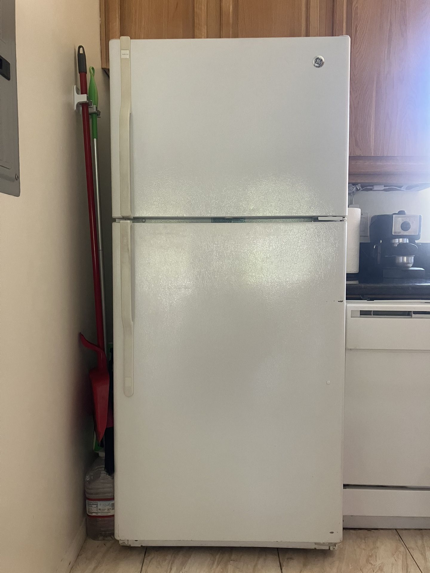 Refrigerator/Freezer Combo