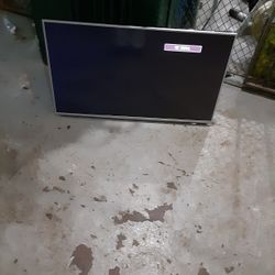 42 In TV Hangs On The Wall Wall Mount Included