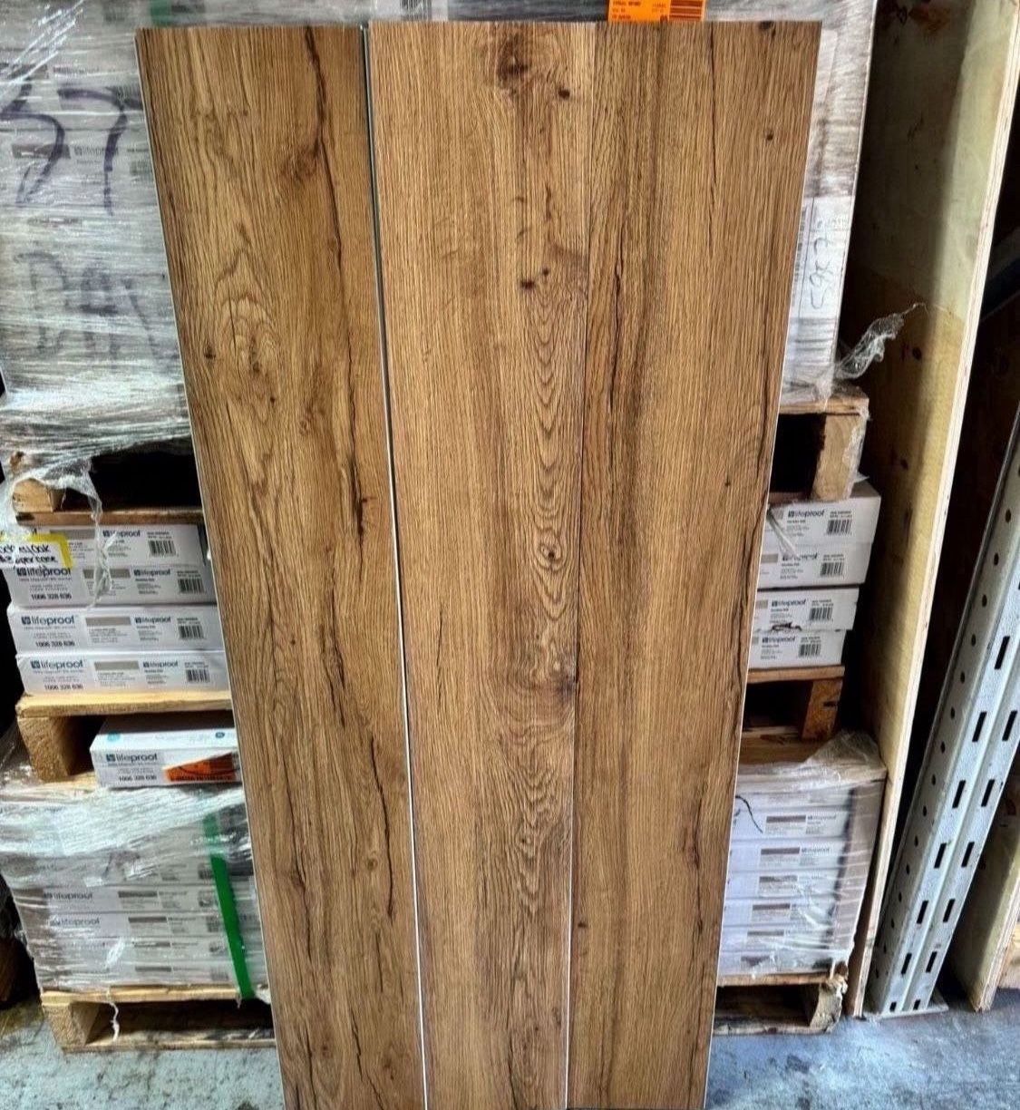 Lifeproof Essential Oak 22 MIL x 7.1 in. W x 48 in. L Click Lock Waterproof Luxury Vinyl Plank Flooring (18.7 sqft/ Case)