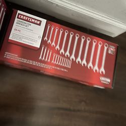 1 Box Of New Polished Craftsman Wrenches 🔧 