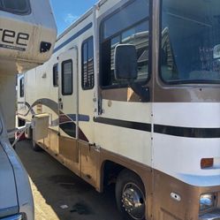 1999 Gulf stream Coach