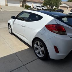 2014 Hyundai Veloster