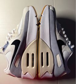 Nike Women’s Air Max 90 LV8 “Ashen Slate / Light Orewood