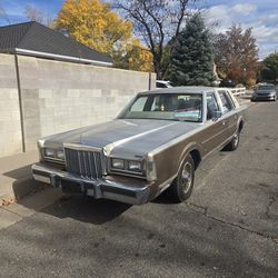 1986 Lincoln Town Car