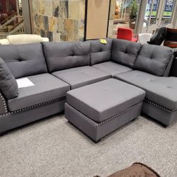 Sienna Silver Velvet Sectional with Ottoman / couch 