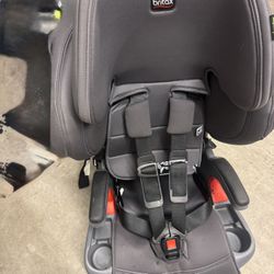 *** Britax Car Seat Like New***