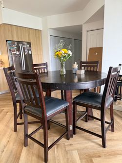 Havertys Arden Ridge counter-height round dining set - Beautiful Kitchen Table