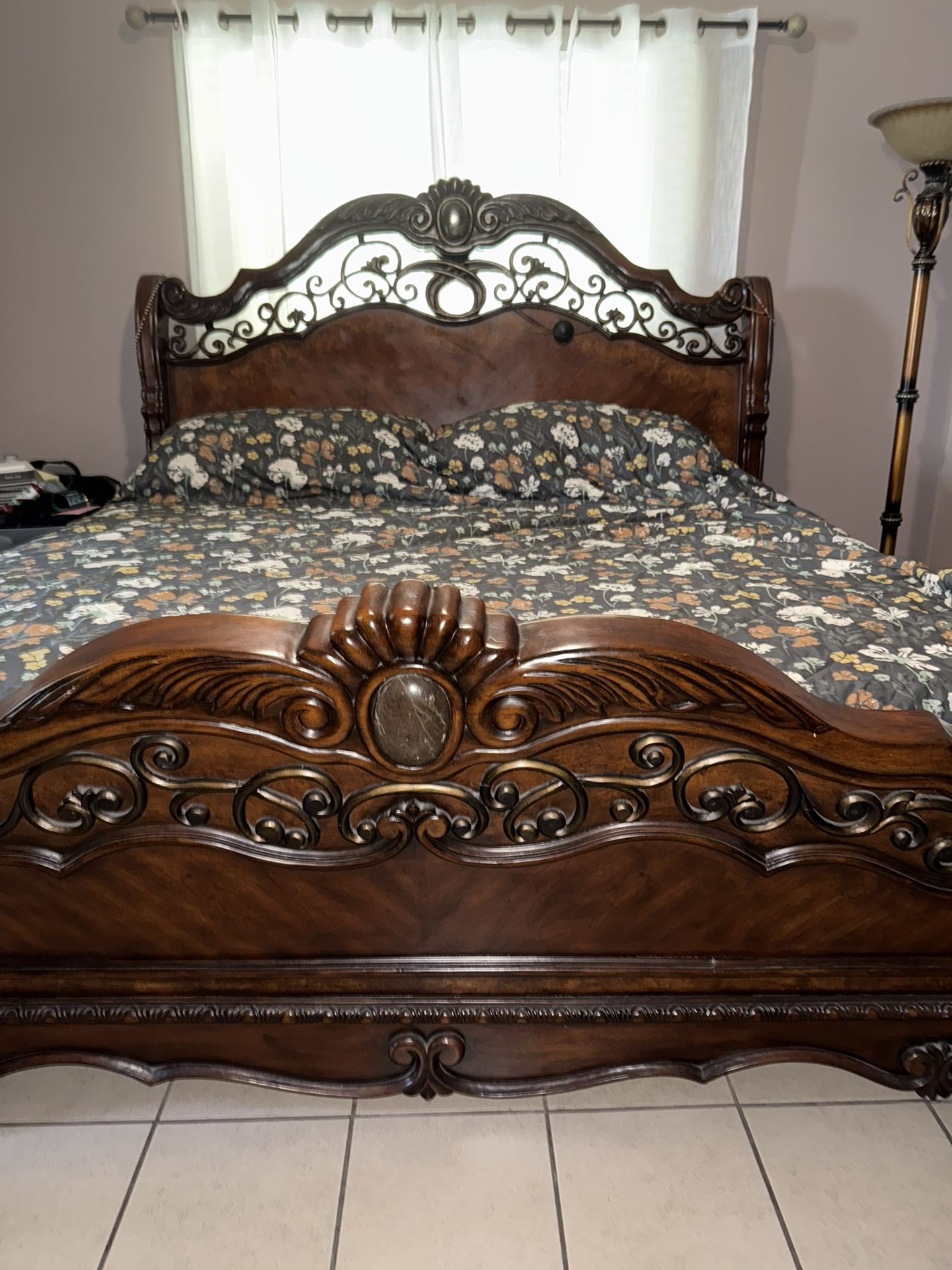 King Size Bed Frame/Dresser-Mirror 3-Set