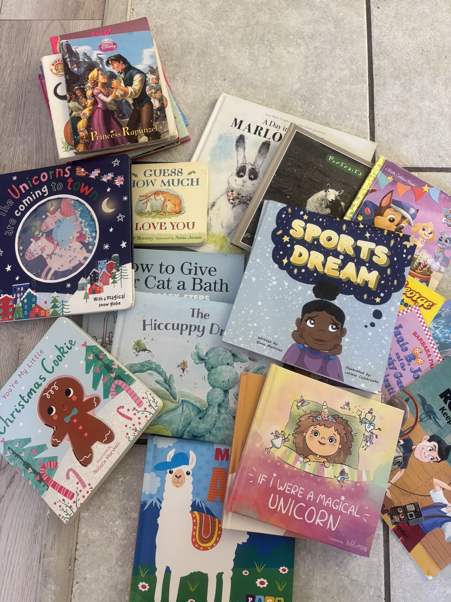 24 Children's books (LOT)