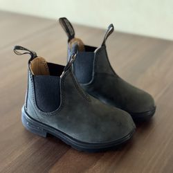 New Toddler Blundstone Boots Color Gray Size 7