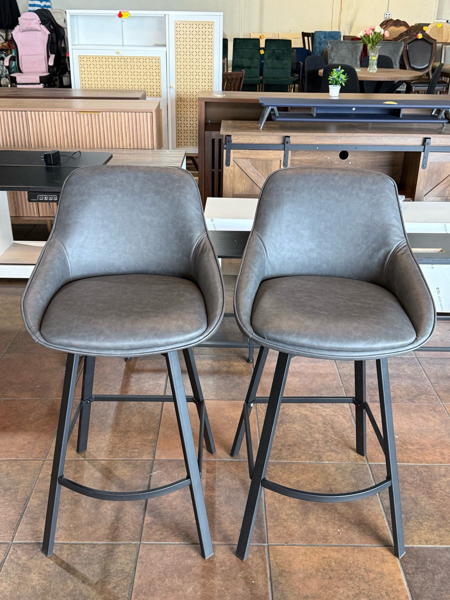 🔥Set of 2🔥Swivel Counter Height Stools ,Modern Upholstered Barstools with Backs, 26'' Faux Leather High Chairs for Island Kitchen, Counter Height Ch