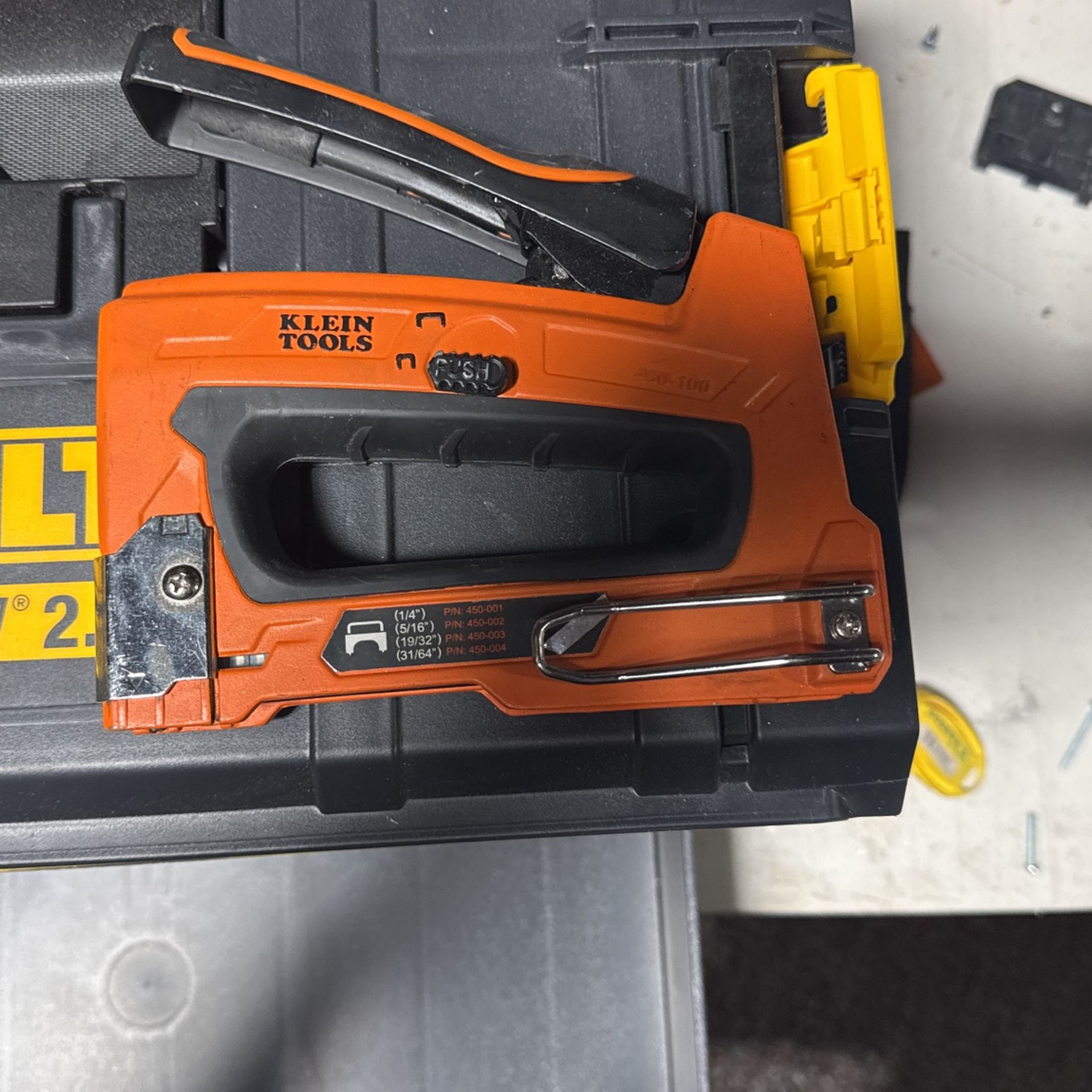 Klein Loose Cable Stapler for Sale in Fresno, CA OfferUp