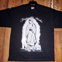 T Shirt With Design Of LA Virgen DE GUADALUPE