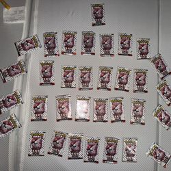 33 Pokemon TCG 151 English Packs
