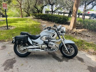2004 BMW R1200c Montauk