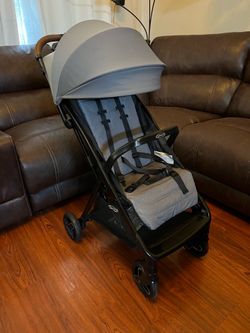 GRACO READY 2 JET STROLLER