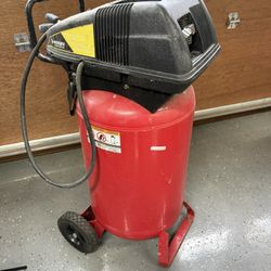 Husky 22 Gallon Air Compressor – Runs, Needs Repair 