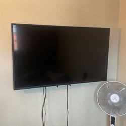 55” Tv With Wall Mount 4k