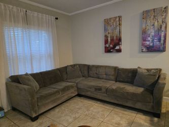 Sectional sofa