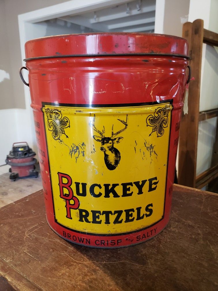 Antique Buckeye Pretzel Tin