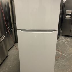 New Frigidaire Top Freezer