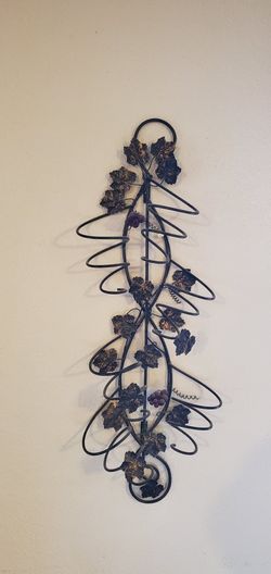 Italian style wine rack