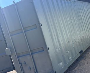 Shipping container
