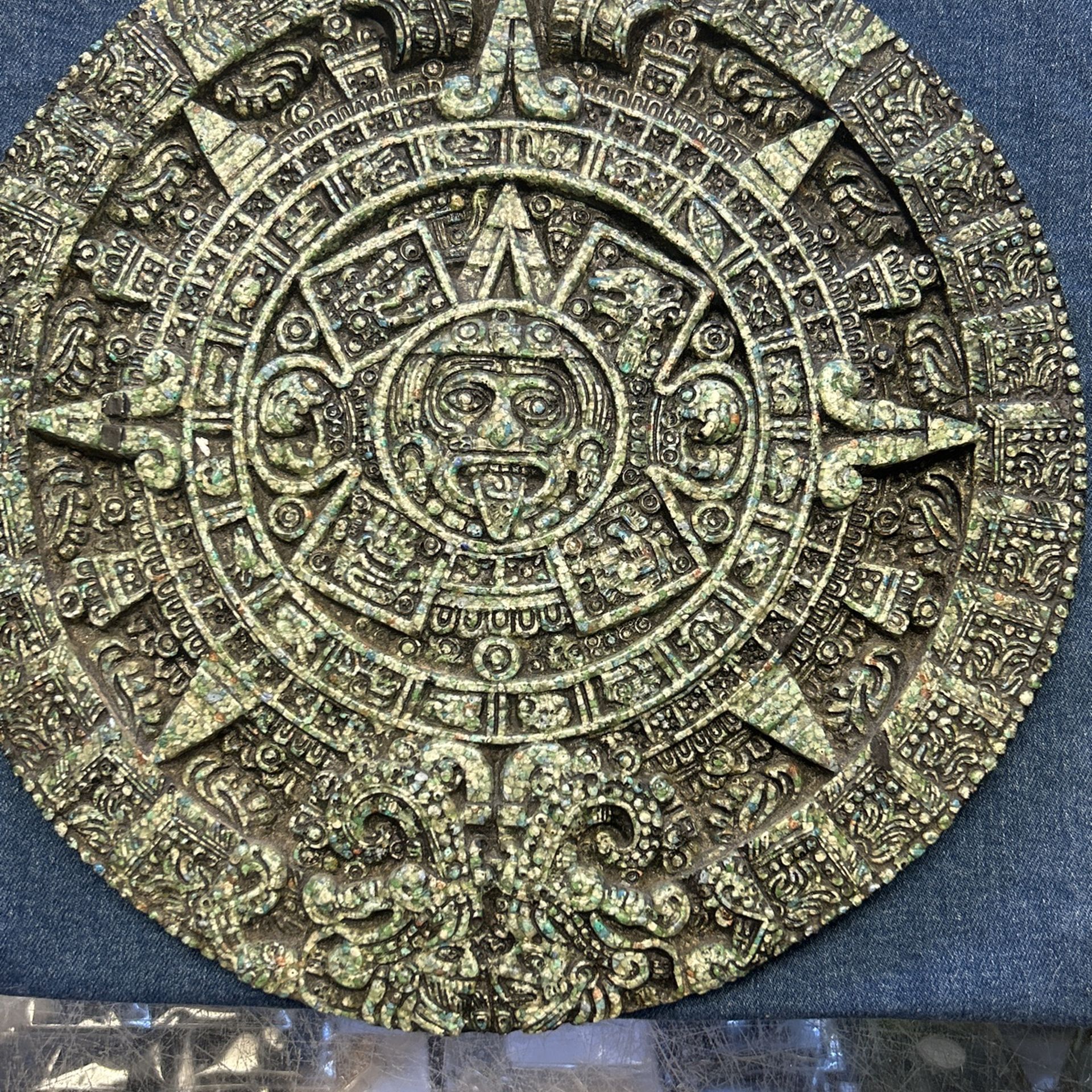 Aztec Sun 🌞 Stone Mayan Calendar