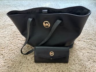 Purse And Wallet