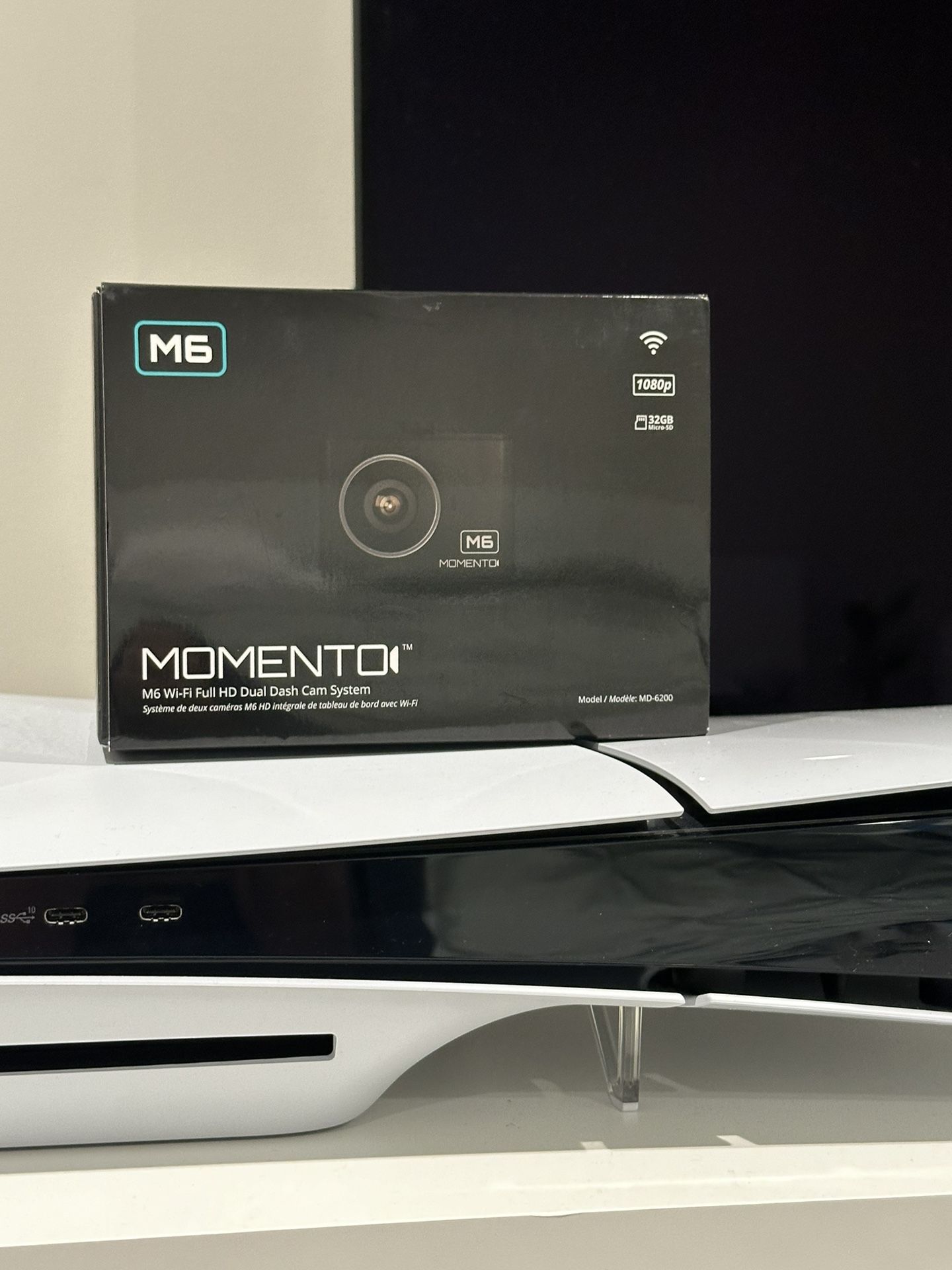 Momento M6 2CH Front And Rear Dash Cam