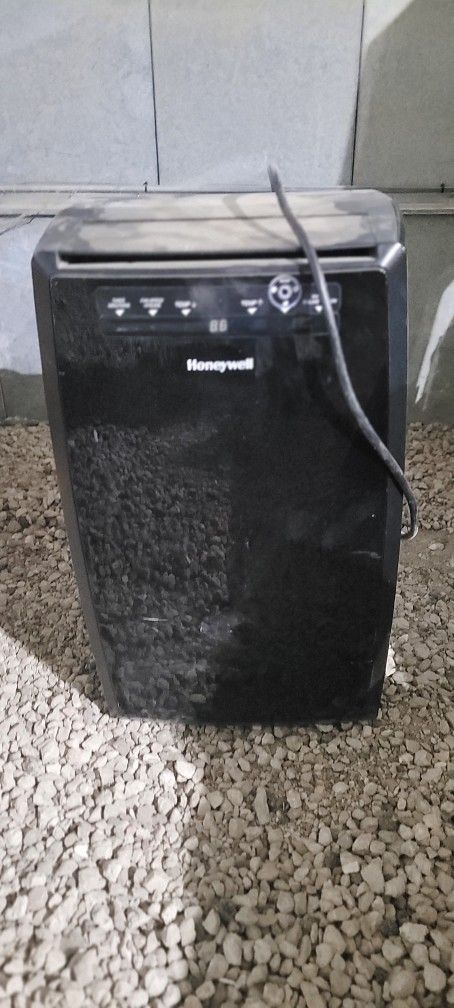 Honey Well Portable Air Conditioner 