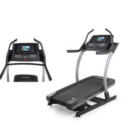 🏃‍♂️ NordicTrack X11i Commercial Incline Treadmill – Like New! 🏔️