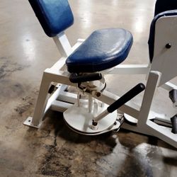 Cybex VR2 Selectorized