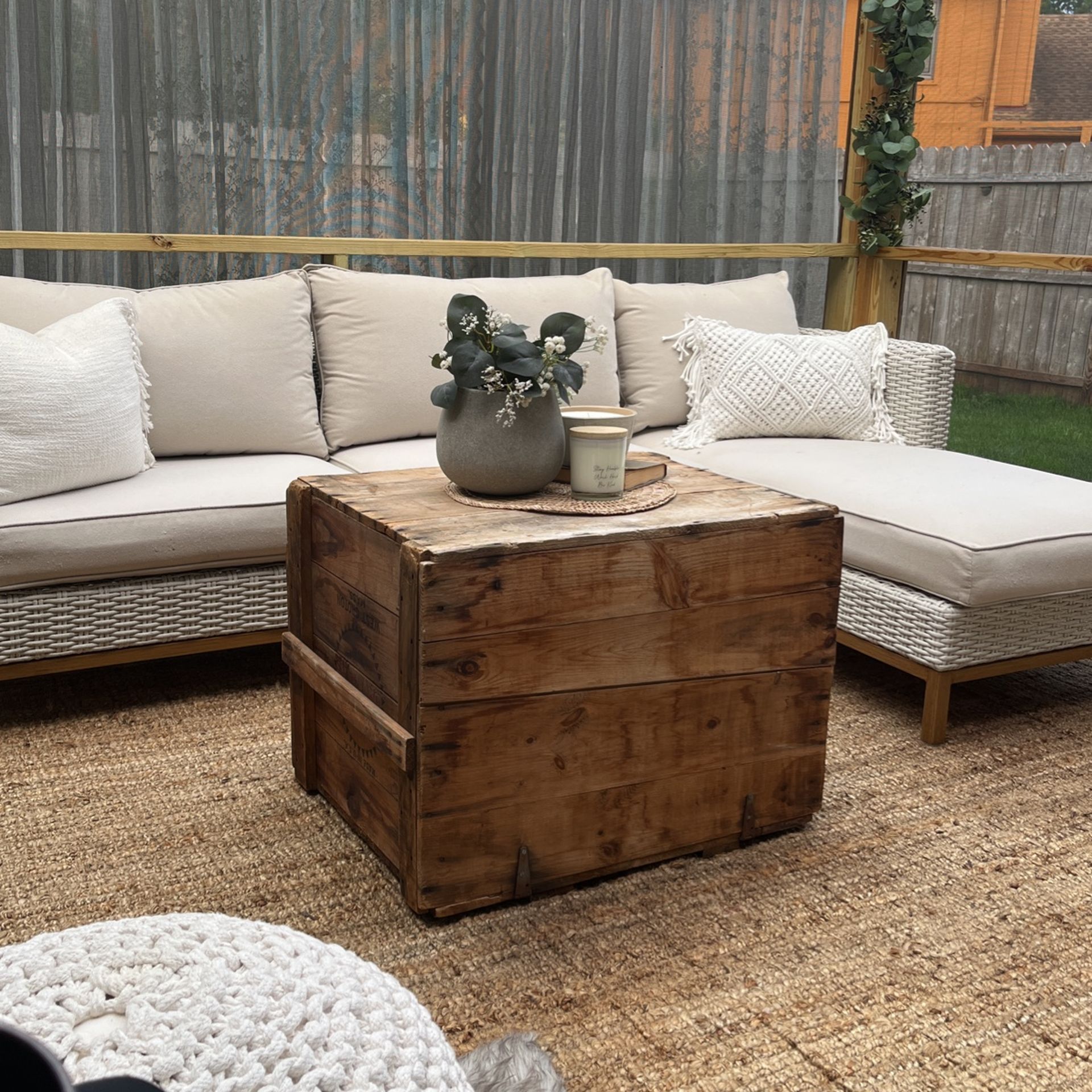 Antique Rustic Farmhouse Solid Wood Coffee Table Crate