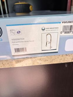 Kitchen faucet