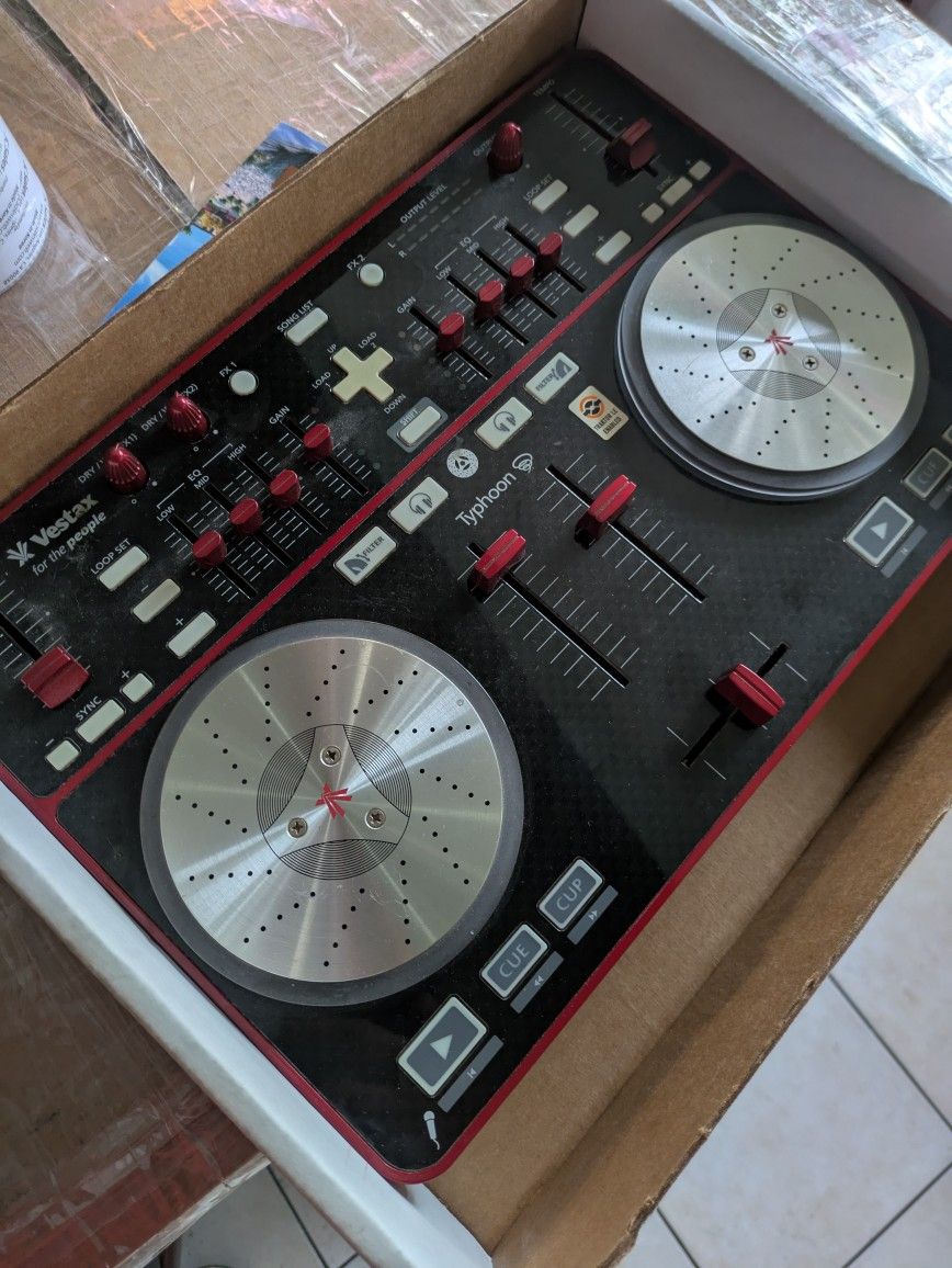 Vestax Typhoon Dj Controller Mix
