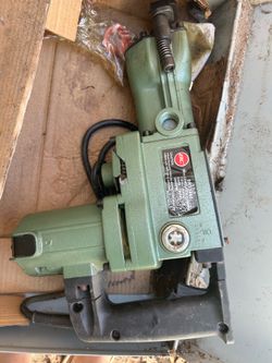 Demolition drill jackhammer