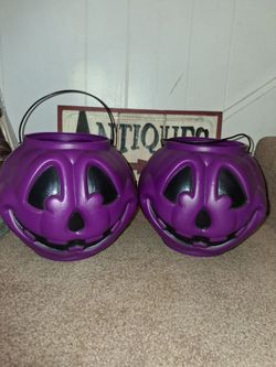 Vintage Trick-or-Treat Bucket