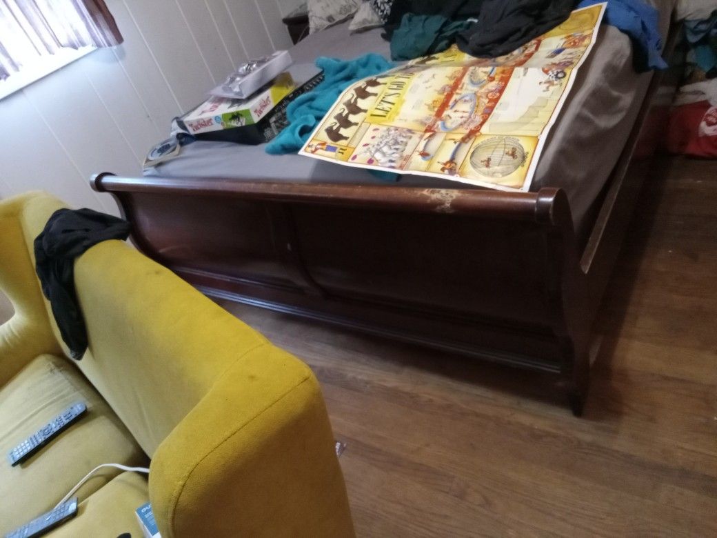Full Bed