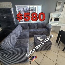 NEW  SECTIONAL SOFA 