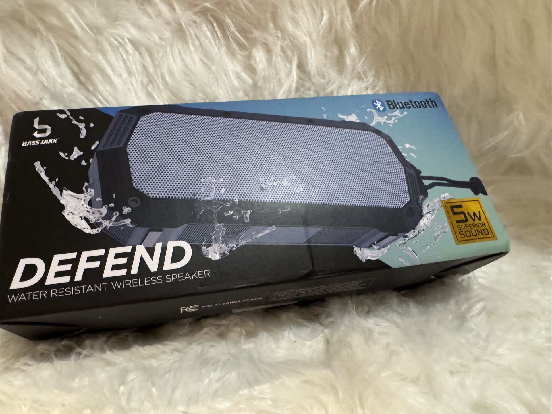 BNEW SEALED Bass Jaxx™ Defend Water Resistant Wireless Speaker