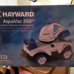 Hayward AquaVac 250Li Pool Cleaner