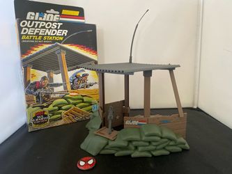 Vintage 1986 GI Joe Outpost Defender