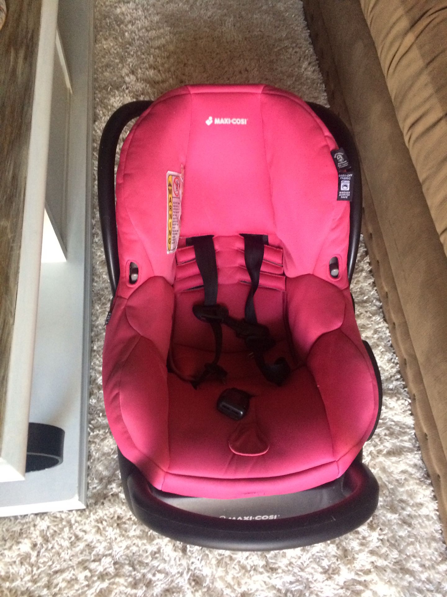 Maxi•Cosí Baby Car Seat &Cover