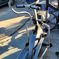 Elliptical Trainer 