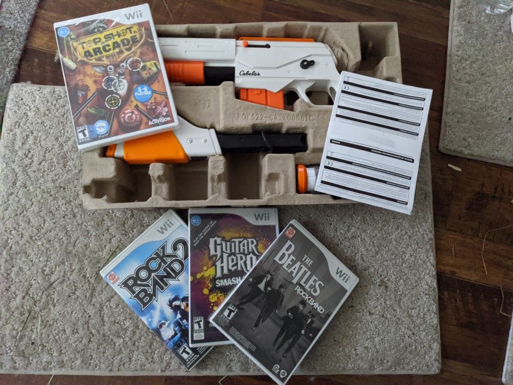 Games for Wii including the gun