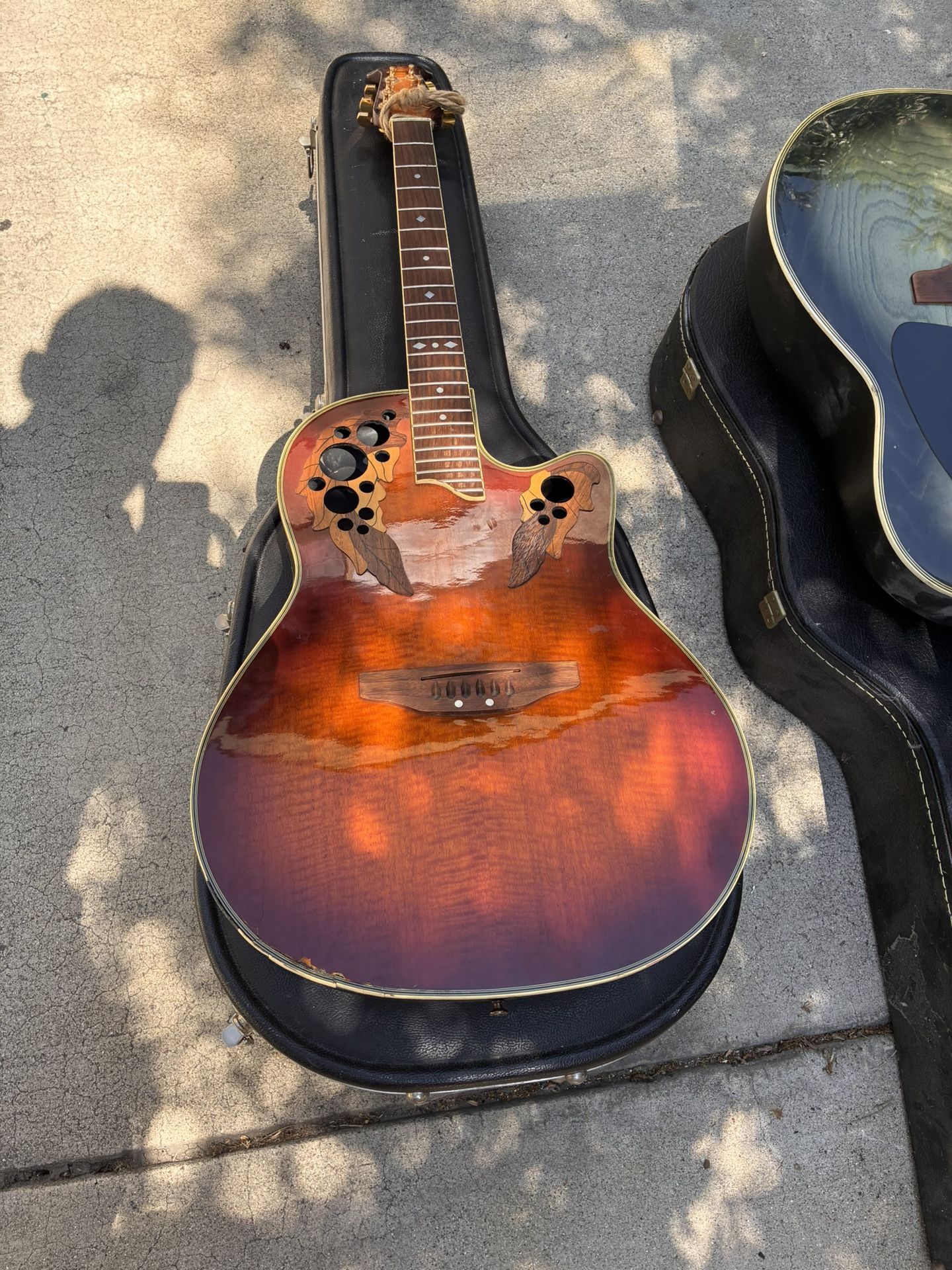 Ovation Celebrity Deluxe CC257 Electric Acoustic Guitar