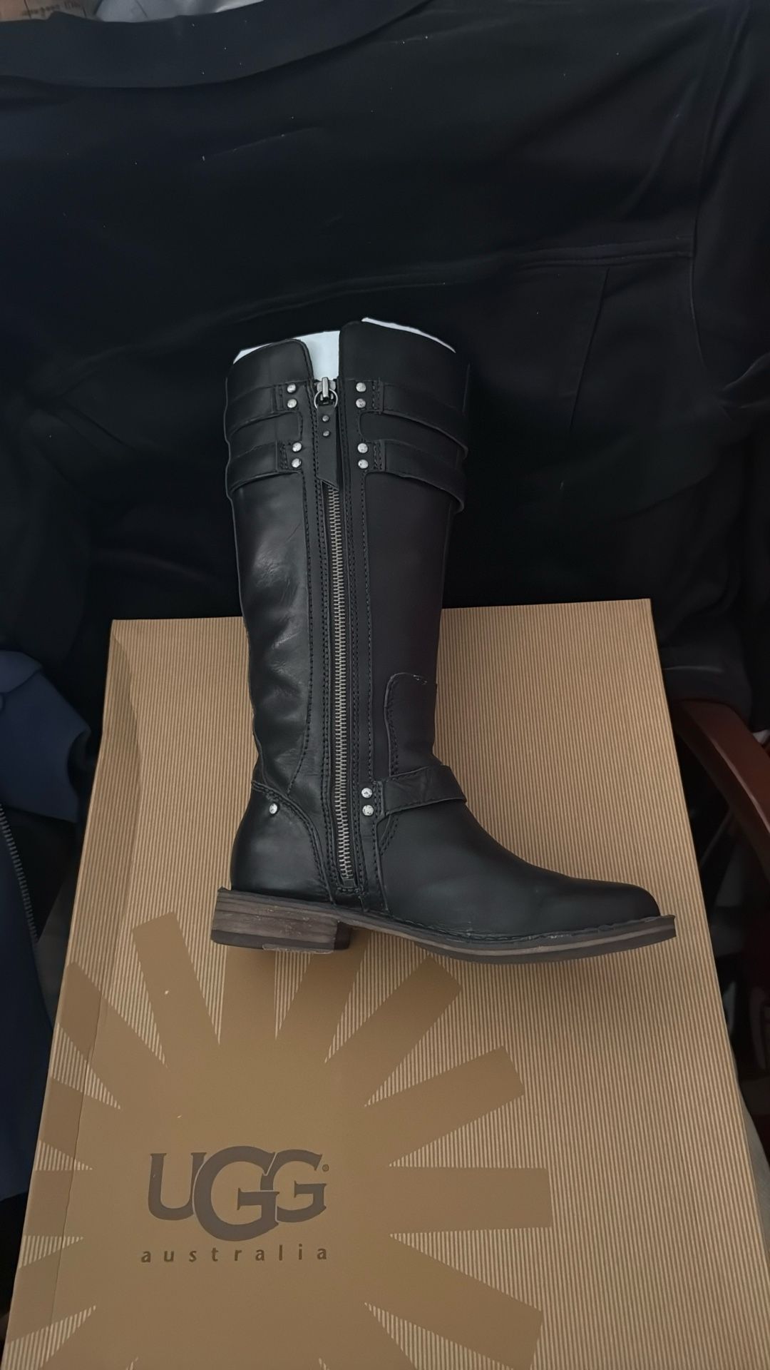 UGG Gillispie Womens Boots
